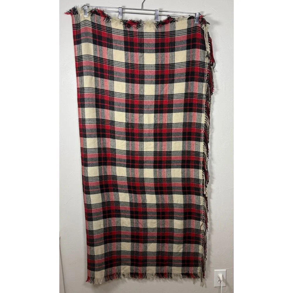 Madewell Red Black Cream Scarf with Fringe Wrap Cover Layering Outdoors Snow Ski